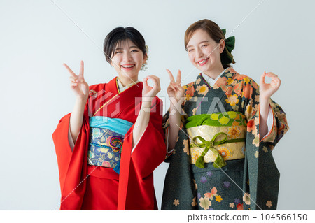 Two women in furisode 104566150