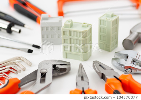 Tool set and building model 104570077