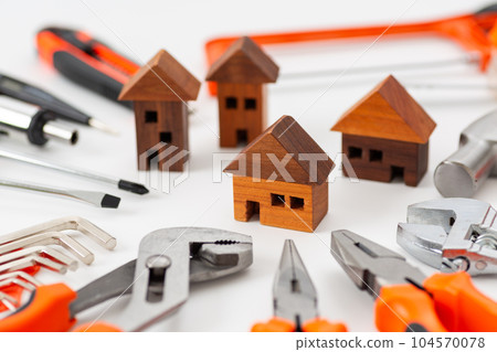 tool set and house tool set and house 104570078