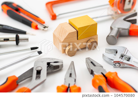 tool set and house tool set and house 104570080