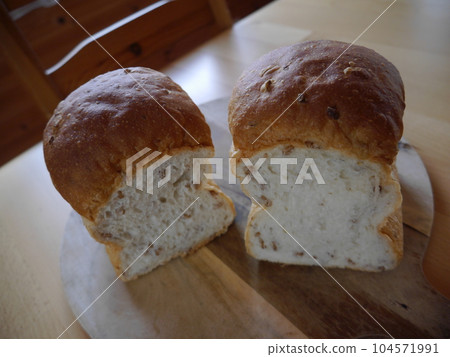 黑麥麵包 黑麥麵包 104571991