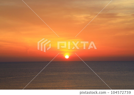 宮崎市青島日出風光 104572739