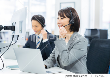 呼叫中心 104573600