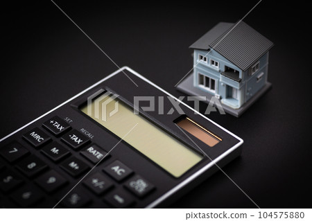 Calculator and housing 104575880