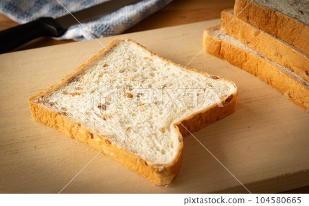 Bread with rye 6 slices of rye bread 104580665