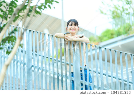 Women walking Women walking 104581533