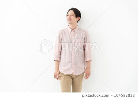 休閒男性肖像 休閒男性肖像 104582838