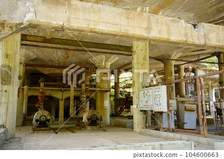 Thickener at the site of the Mikobata Ore Processing Site (Asago City, Hyogo Prefecture) Thickener at the site of the Mikobata Ore Processing Site (Asago City, Hyogo Prefecture) 104600663