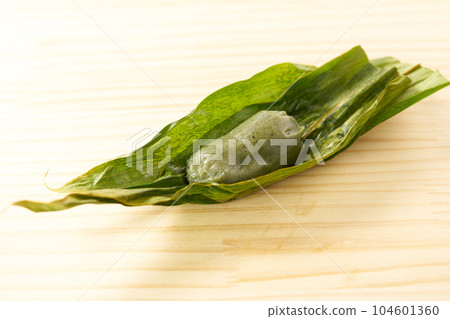 Bamboo dumpling image Bamboo dumpling image 104601360