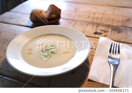 土豆豆湯 土豆豆湯 104606171