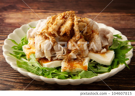 冷涮豆腐沙拉 冷涮豆腐沙拉 104607815
