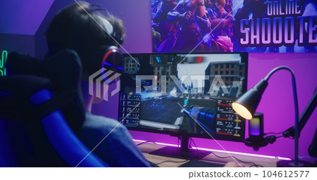 Gamer loses round in first person shooter 104612577