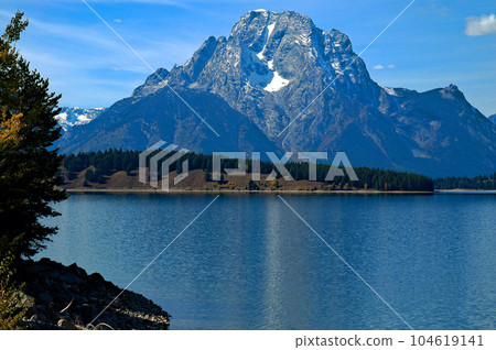 United States Autumn Grand Teton National Park Mount Moran and Lake Jackson United States Autumn Grand Teton National Park Mount Moran and Lake Jackson 104619141