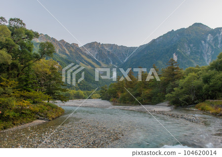 上高地的黎明 104620014