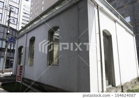 Former Yokohama Settlement 48th Building 104624087