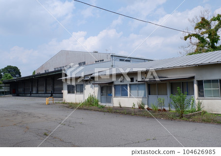 封閉式物流設施 104626985