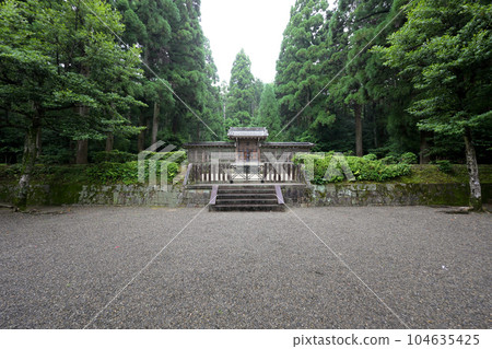 Emperor Gouda Rengebu-ji Mausoleum (Kitasaga Asaharayamacho, Ukyo Ward, Kyoto City, Kyoto Prefecture) Emperor Gouda Rengebu-ji Mausoleum (Kitasaga Asaharayamacho, Ukyo Ward, Kyoto City, Kyoto Prefecture) 104635425
