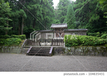 Emperor Gouda Rengebu-ji Mausoleum (Kitasaga Asaharayamacho, Ukyo Ward, Kyoto City, Kyoto Prefecture) Emperor Gouda Rengebu-ji Mausoleum (Kitasaga Asaharayamacho, Ukyo Ward, Kyoto City, Kyoto Prefecture) 104635431
