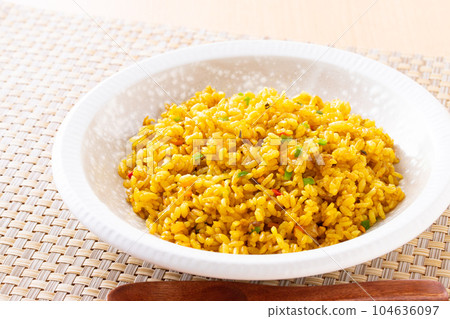 吃乾咖哩 104636097