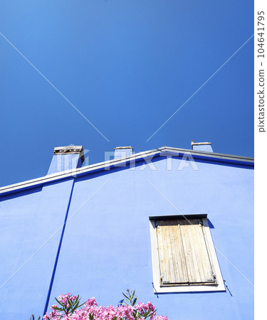Blue house in Koper, Slovenia 104641795