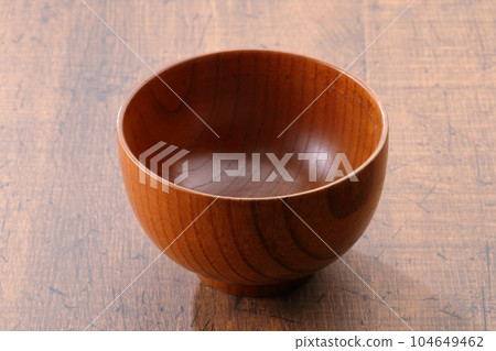 Bowl 104649462