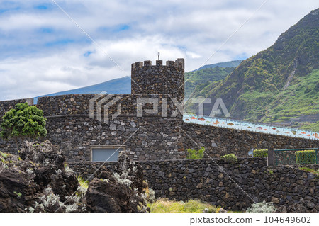 beautiful scenery in Porto Moniz 104649602
