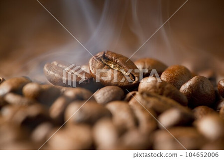roasting image roasting image 104652006