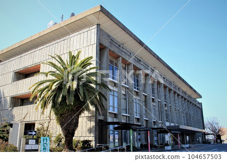 貝塚市役所 貝塚市役所 104657503