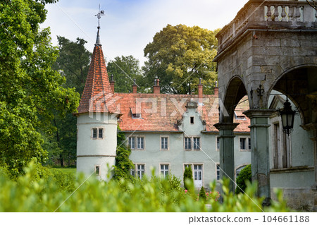 hunting castle 104661188