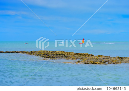 View of the reef rocks of Espelho Beach, Porto Seguro - Bahia View of the reef rocks of Espelho Beach, Porto Seguro - Bahia 104662143