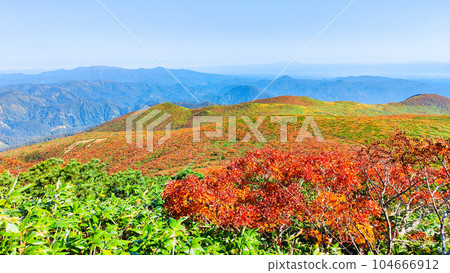栗駒山秋季登山（Ubanuma路線） 104666912