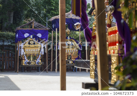 神轎祭、傳統活動、春夏祭、祭典、華麗的便攜式神社 神轎祭、傳統活動、春夏祭、祭典、華麗的便攜式神社 104672373