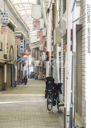 充滿懷舊氣息的三谷商店街（大阪市淀川區北三谷） 104675157