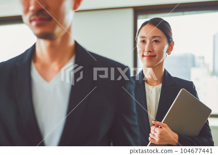  企業形象 104677441