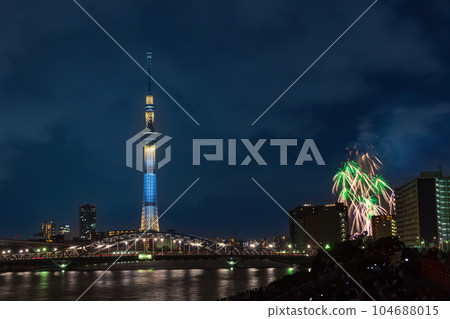 南千住的東京晴空塔和隅田川煙火大會 104688015