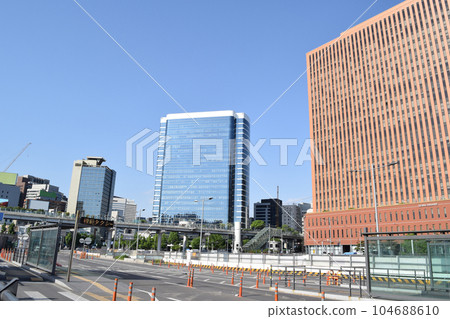 Cityscape on the east side of Seoul Station 104688610