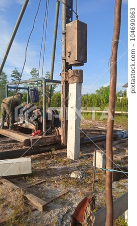 Hydraulic pile foundation machine for construction building 104690863