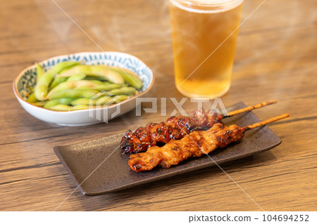 [晚間飲品]毛豆烤雞肉串[開胃菜] 104694252