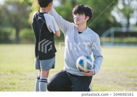 足球 男生 男 104698161