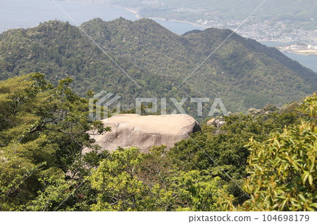 安藝國宮島的初夏的一天 安藝國宮島的初夏的一天 104698179