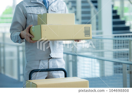 Transportation staff Office building Transportation staff Office building 104698808