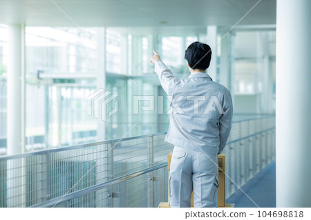 Transportation staff Office building Transportation staff Office building 104698818