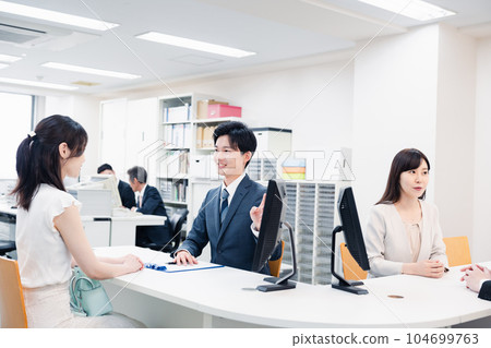 Staff at the counter 104699763