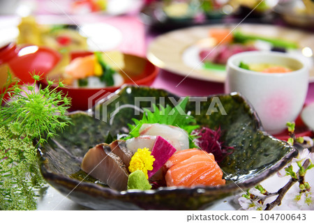 Japanese Kaiseki Cuisine Assorted Sashimi Course 104700643