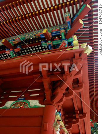 神社建築塔門的木結構 104701719