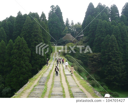 熊本縣大和町石拱橋“通潤橋”現已禁止通行 104705427