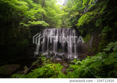 福島縣豬苗代町 翠綠的龍澤風瀑布 福島縣豬苗代町 翠綠的龍澤風瀑布 104712920