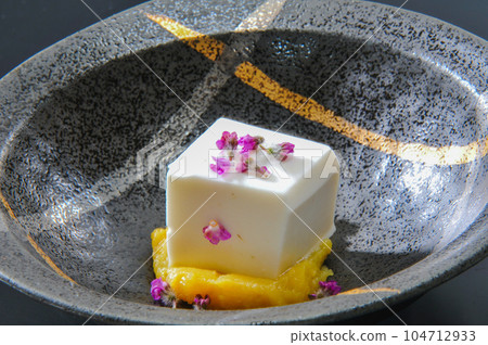 Japanese a la carte dishes Japanese a la carte dishes 104712933