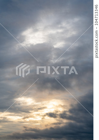 [Material] Dramatic sky 104713346