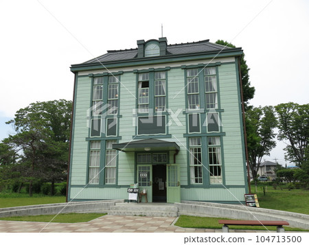 Former Shinobucho Credit Union store (Vert Cafe) in Mizuki Park, Gyoda City Former Shinobucho Credit Union store (Vert Cafe) in Mizuki Park, Gyoda City 104713500